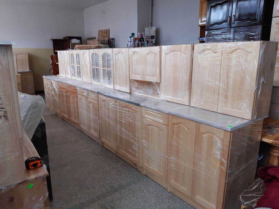 Мебели само от масив, готови и по поръчка