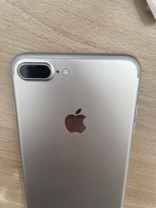 Iphone 7 plus 32 GB Silver