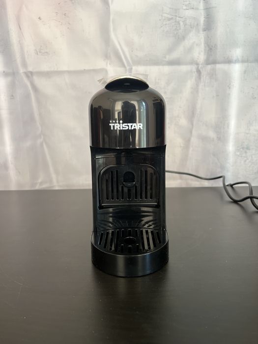 Еспресо кафемашина с капсули Tristar (CM-2300) 20 Bar - нова