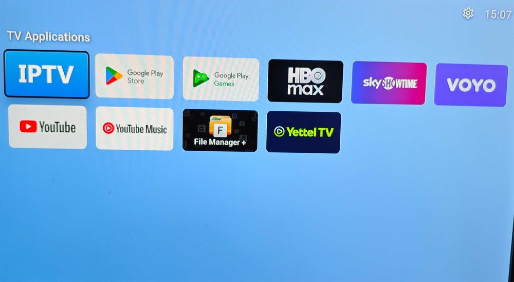 Продавам Yettel Smart TV Box ZTE ZXV10 B866V2H01 с абонамент за 400+ канала