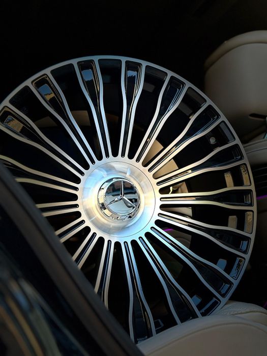 Jante R18 R19 Mercedes Maybach Noi c class e class S class Glc cle CLS