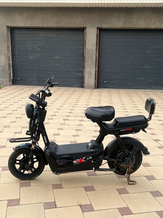 Сатылымда скутер