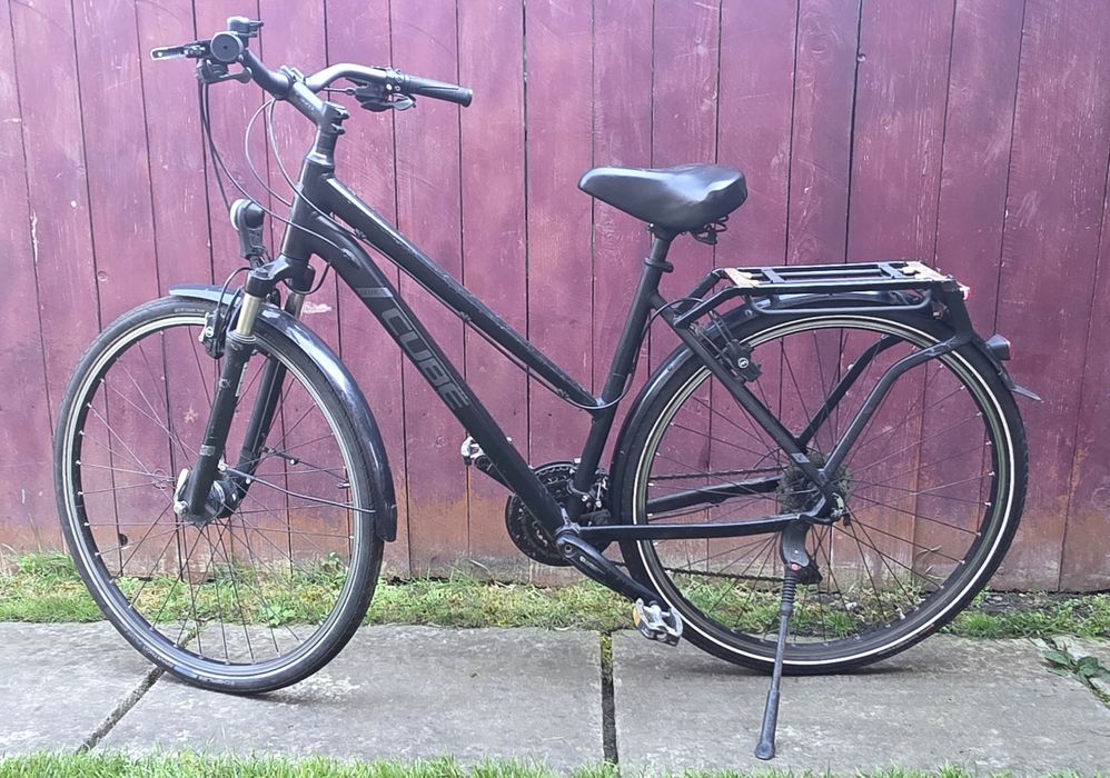 Vand bicigleta CUBE Delhi 28"