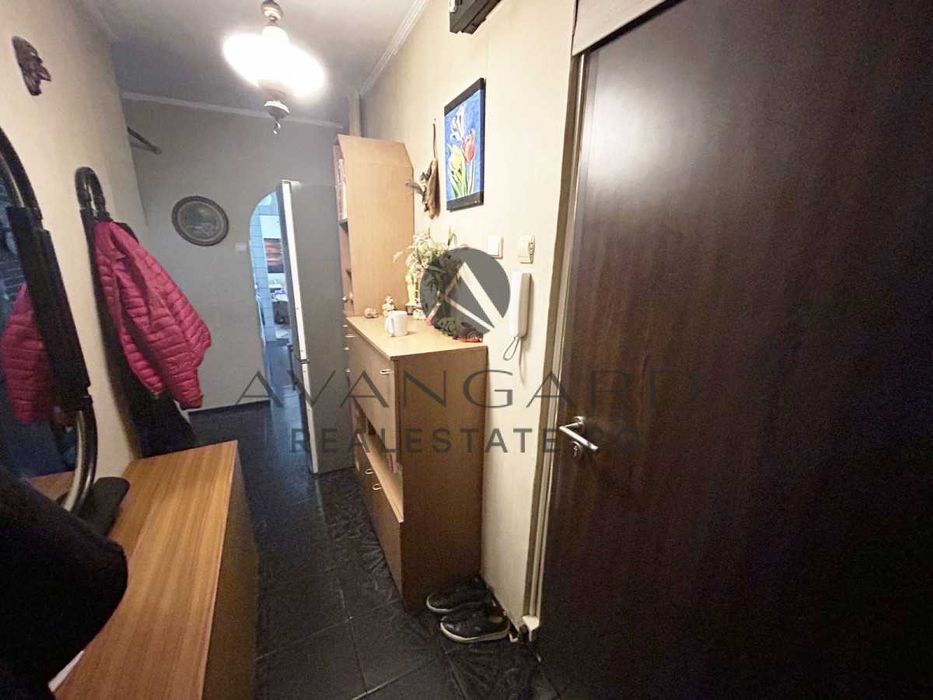 Продава се Тристаен апартамент в Пловдив, Тракия - 76 кв.м за 2237 €/кв.м - Снимка #11