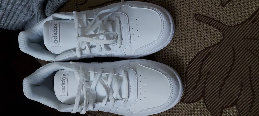 Маратонки Adidas