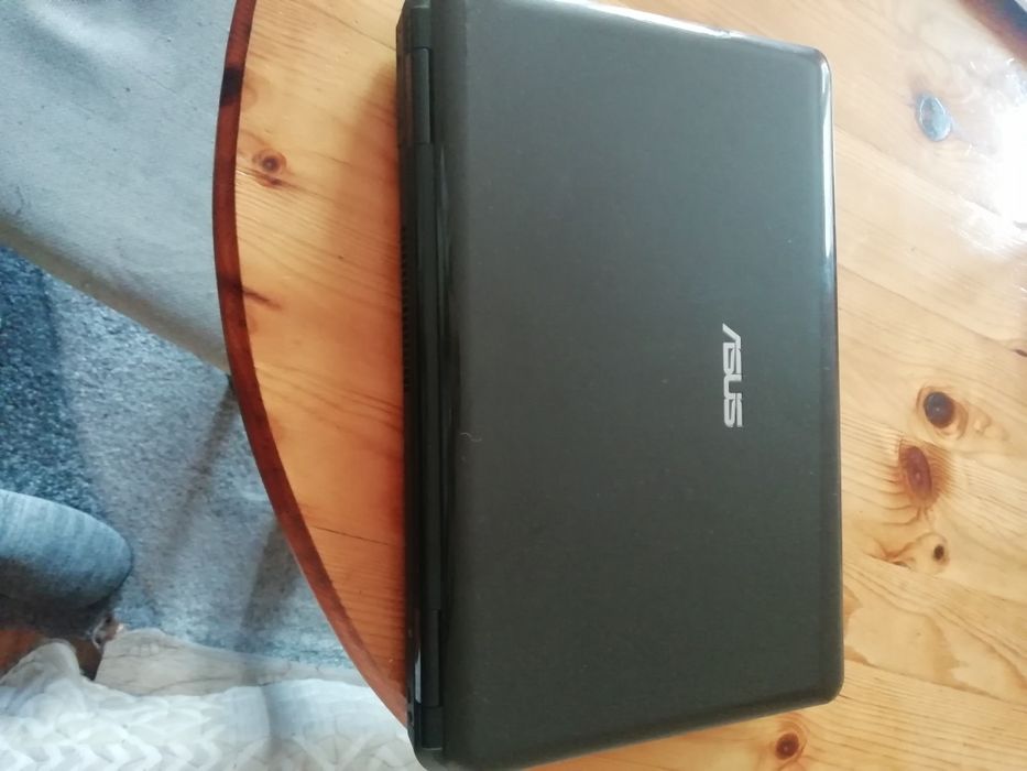 Лаптоп асус к50ij 15.6 инча