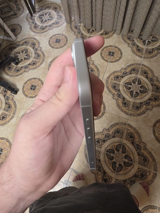 iPhone 16 128GB Neverlocked Impecabil in garantie