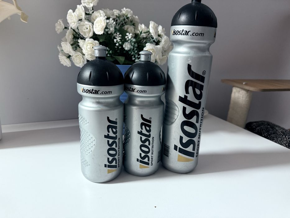 Бутылки для воды isostar