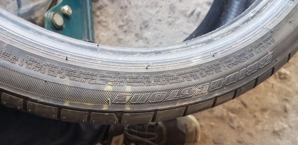 Летни гуми-18цола-245/35-1бр.-100лв."BRIDGESTONE "