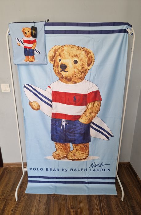 Страхотна плажна хавлия 
POLO RALPHLAUREN
,голям размер 180см х 90см 
нова с етикет 

Най-висок клас материя и

изработка

Всеки един продукт идва в п