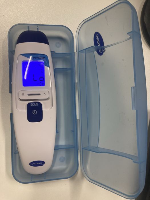 Безконтактен термометър Hartmann Verovall DS22,като нов