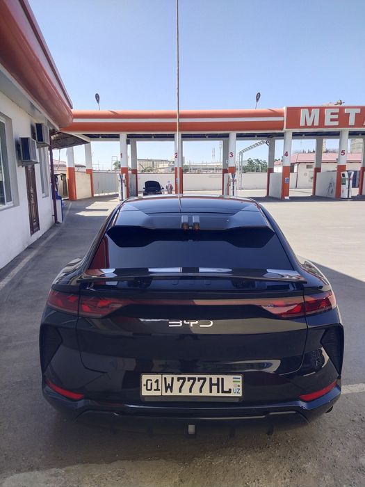 BYD Song L Srochna sotiladi