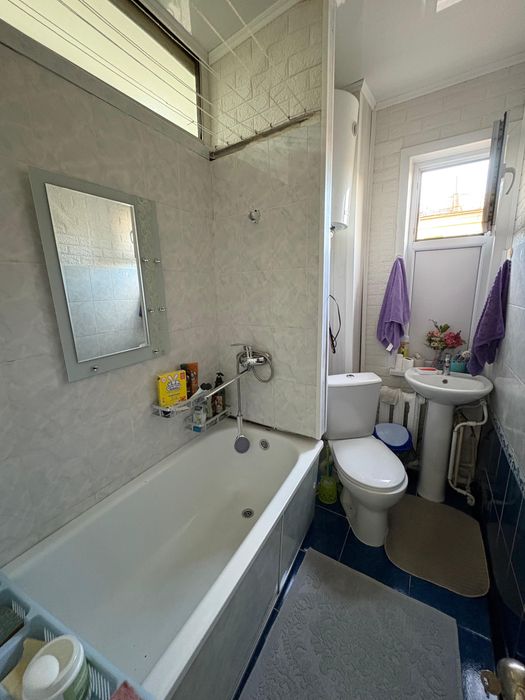 Продам 2 комнатную квартиру