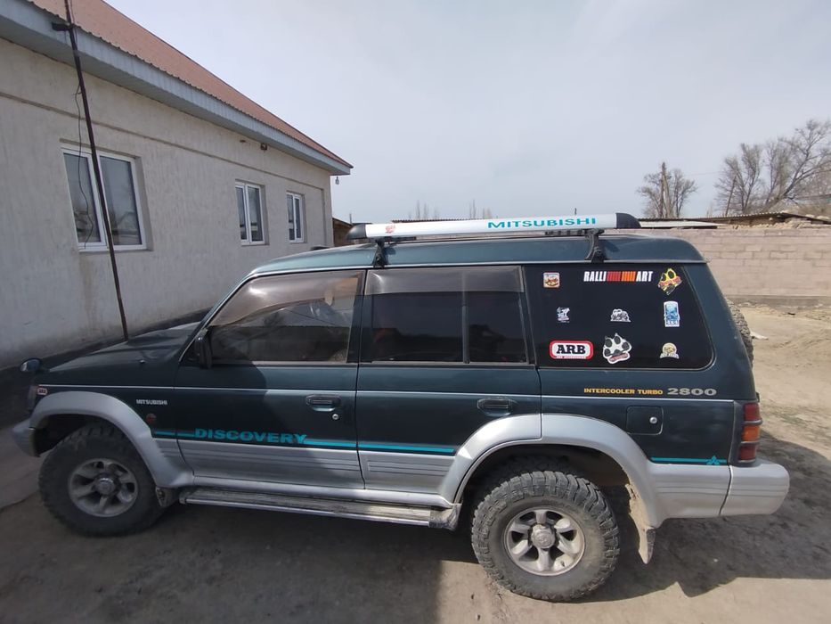 Машина Mitsubishi pajero intercooler turbo