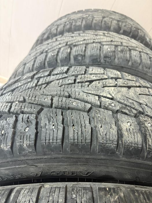 Автошины (235/60R18) Nokian Nordman 7