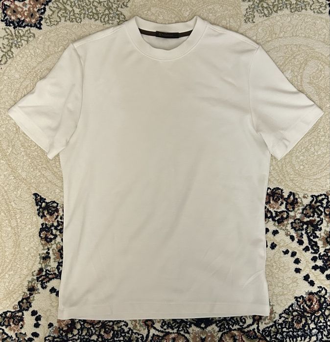 футболка новый  .