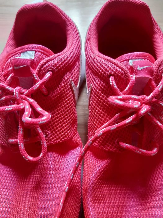 Маратонки NIKE дамски, 38-ми номер