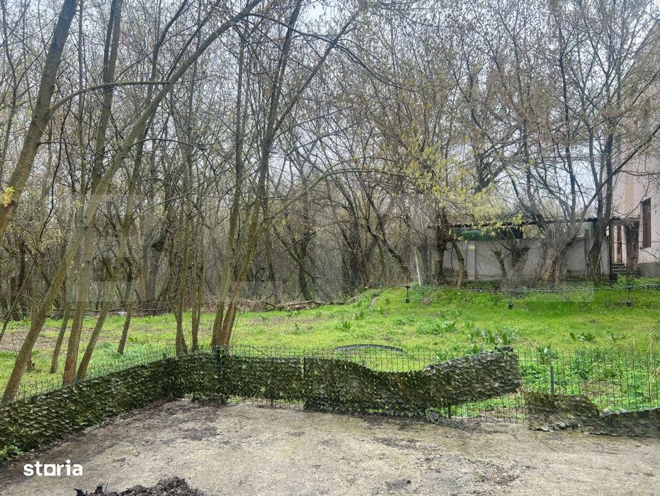 Casa, 192 mp, teren 1021 mp, zona Breasta