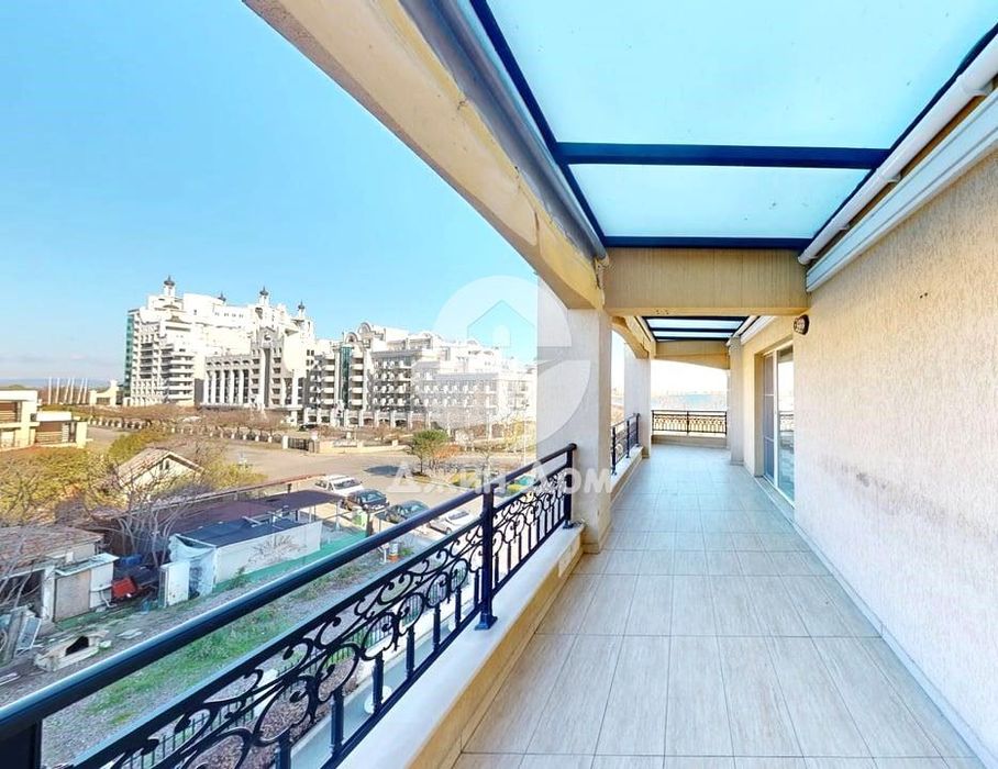 Продава се Двустаен апартамент в Поморие - 142 кв.м за 1074 €/кв.м - Снимка #12