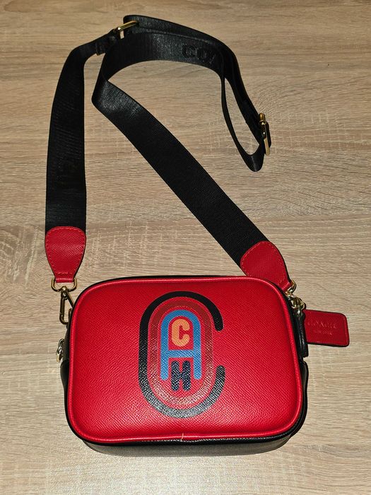 Coach прекрасна дамска чанта