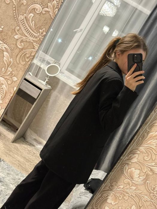 Продам женскую одежду