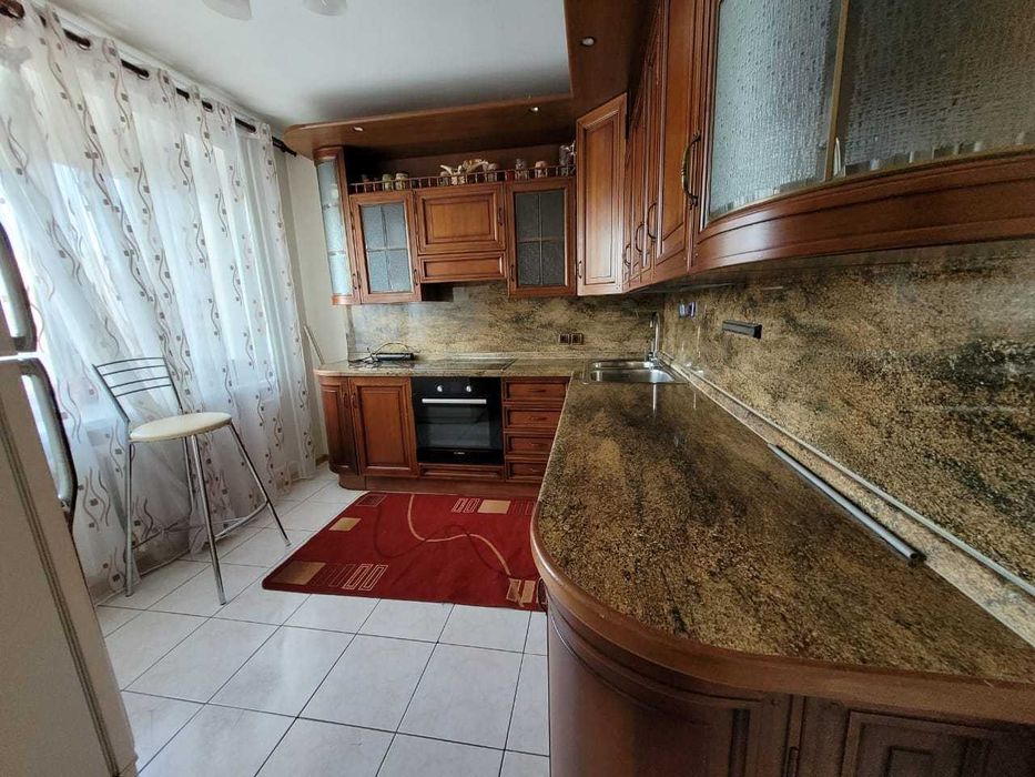 Продам 4 ком квартиру