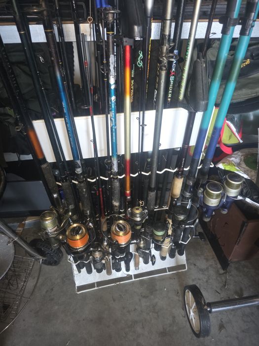 Vand scule pescuit 24 bucati