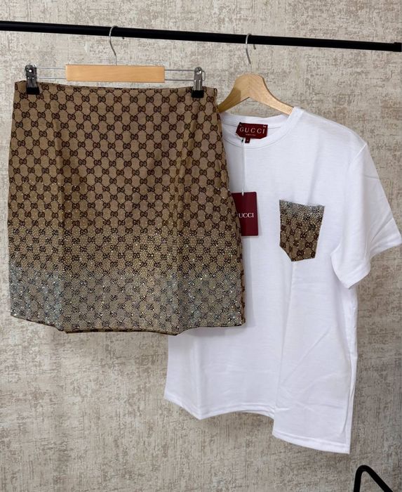 Stoc Compleu dama Gucci .