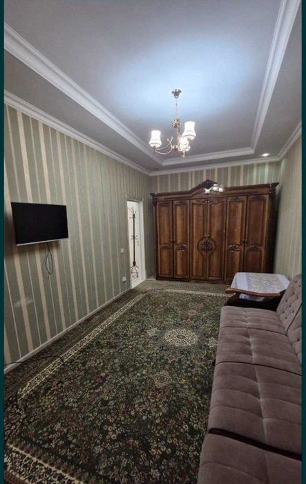 Самарканд ш. Азиз бозор худудида жойлашган 2 хонали квартира сотувда