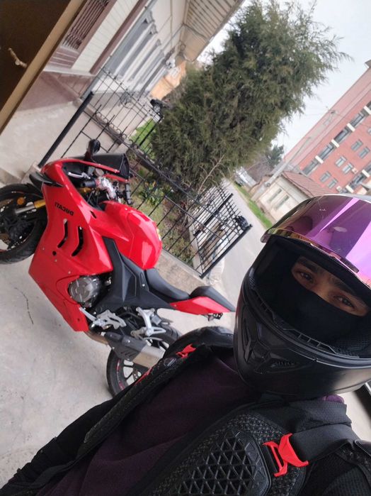 Ducati panigale Replica 400 kub