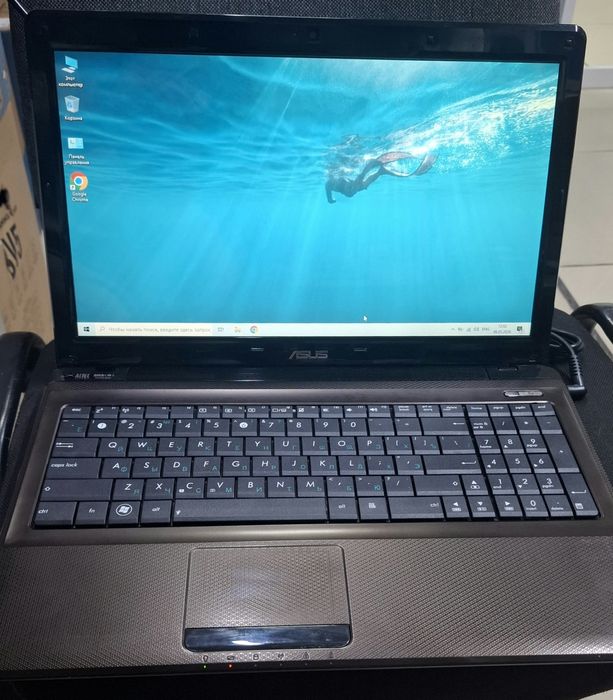 Продам в добрые руки ноутбук Asus