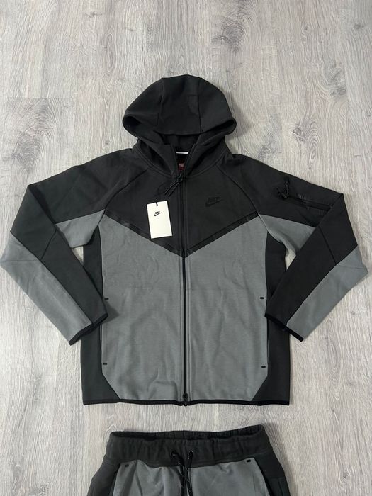 Nike Tech Fleece Gri & Negru