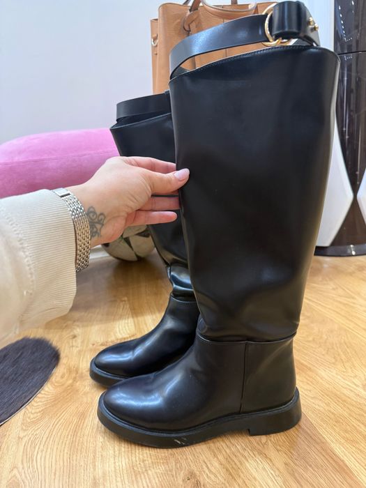 Ботуши дамски 39 HM