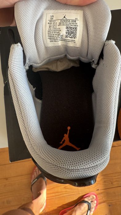 Чисто нови маратонки Nike Air Jordan