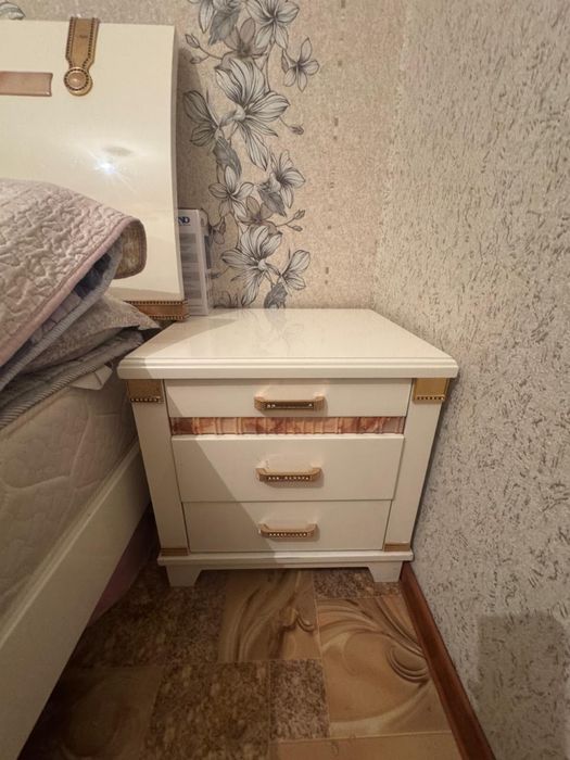 Спальная гарнитура