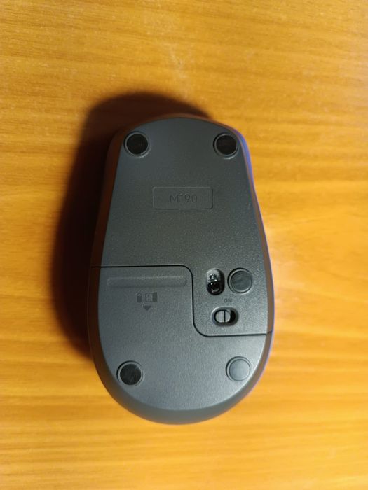 Мышь беспроводная компьютерная logitech M190