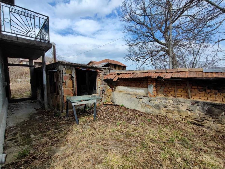 Продава се Къща в с. Шарани, Област Габрово - 77 кв.м за 265 €/кв.м - Снимка #13