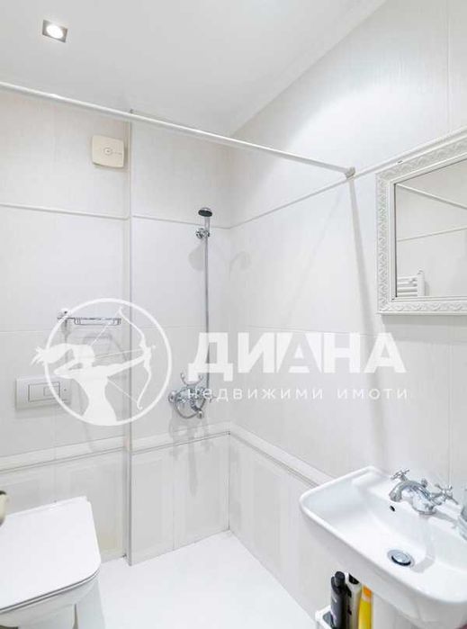 Продава се Двустаен апартамент в Пловдив, Център - 55 кв.м за 2891 €/кв.м - Снимка #6