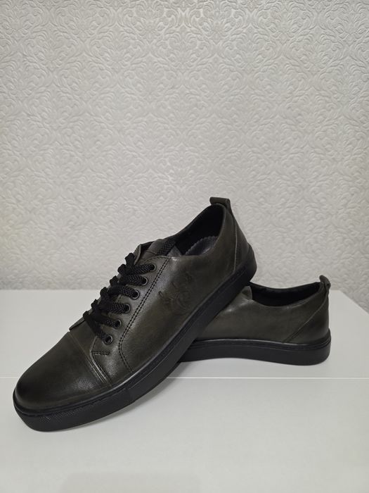 Обувь продам продам