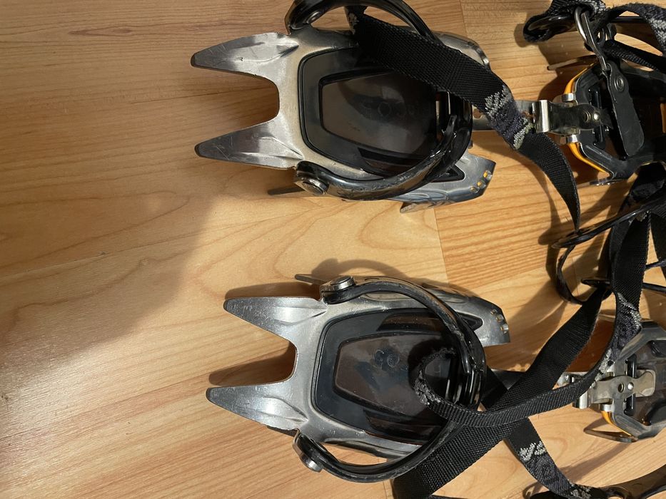 Coltari Petzl Sarken Black Diamond Sabretooth cassin camp grivel