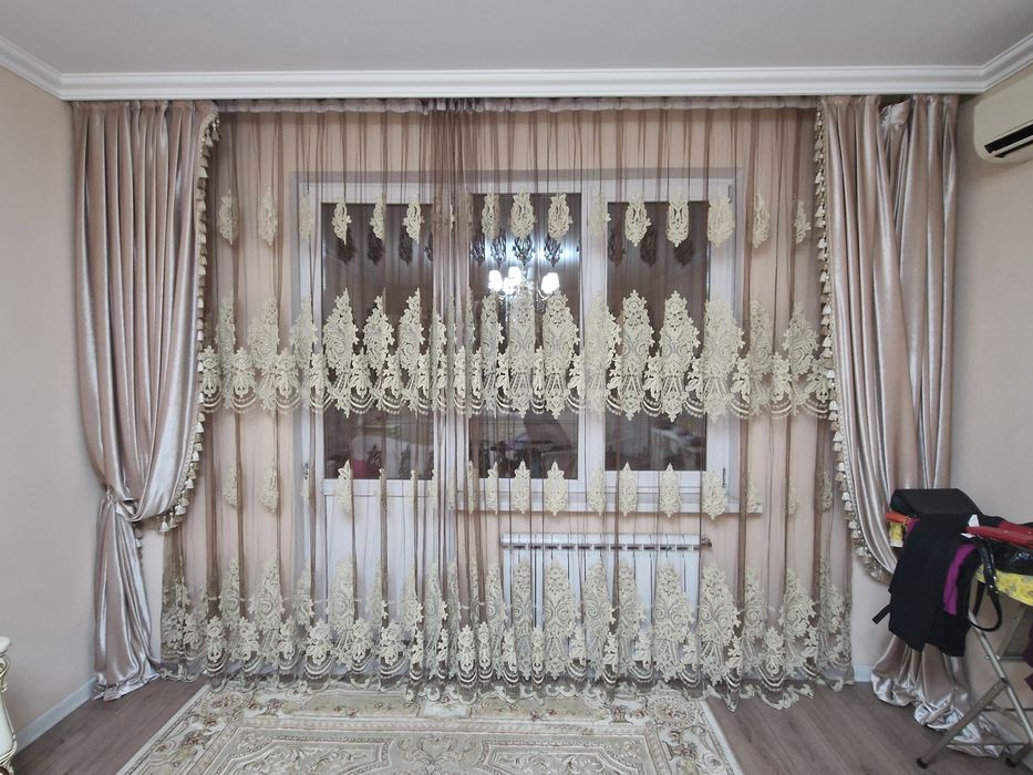 Продам королевские шторы