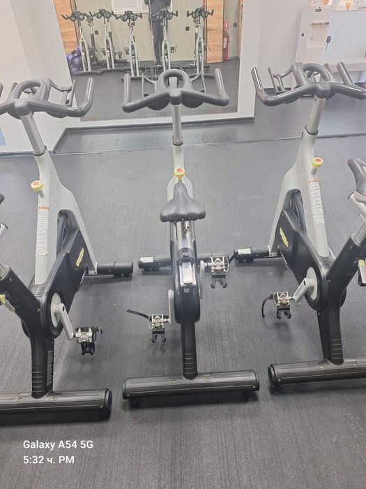 TechnoGym Group Cycle Spinning Bike: ВЕРИГА - 3бр. и РЕМЪК - 11бр.