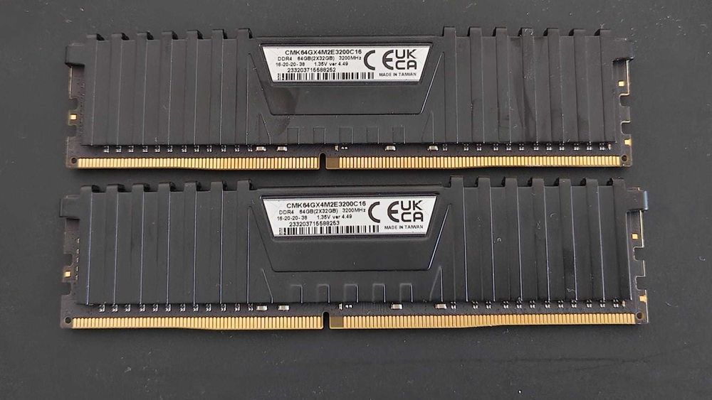 Memorie DDR4 PC Corsair Vengeance 2 x 32Gb (64Gb) Dual Channel Desktop