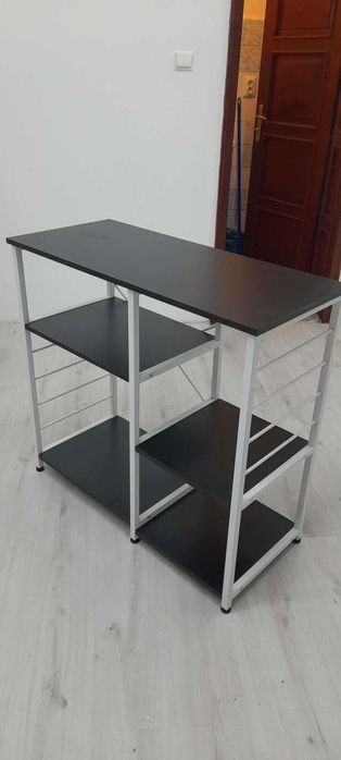 Етажерка, метална