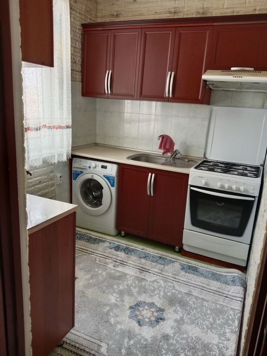 Kvartira sotiladi chilonzor 14 kvartalda 2/4/4 48 m2