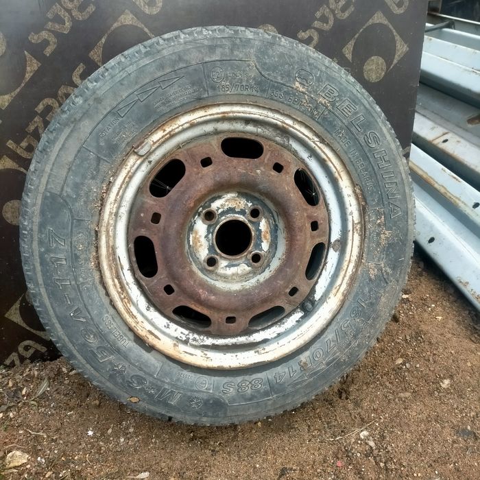 Продам шины с дисками 185/70/14