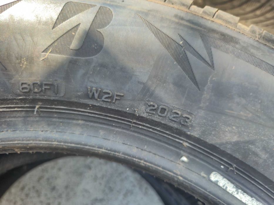 4 Anvelope M+S - 215/60/16 99H - Bridgestone Blizzak LM005 - APP NOI - DOT 2021 / 2023 !