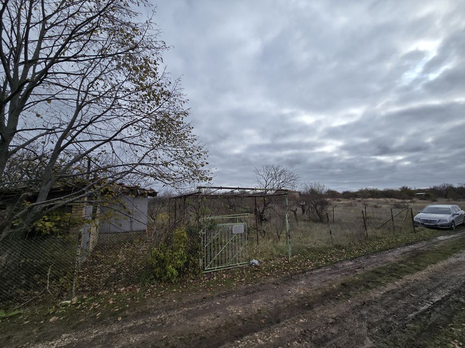 Продава се Парцел в Варна, Владислав Варненчик - 600 кв.м за 39 €/кв.м - Снимка #1