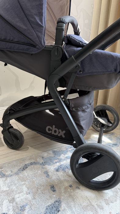 Коляска легкая, удобная, трансформер 2в1 Cybex flex