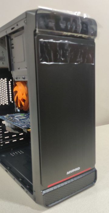 10ta Stol kreslasi kompyuterla